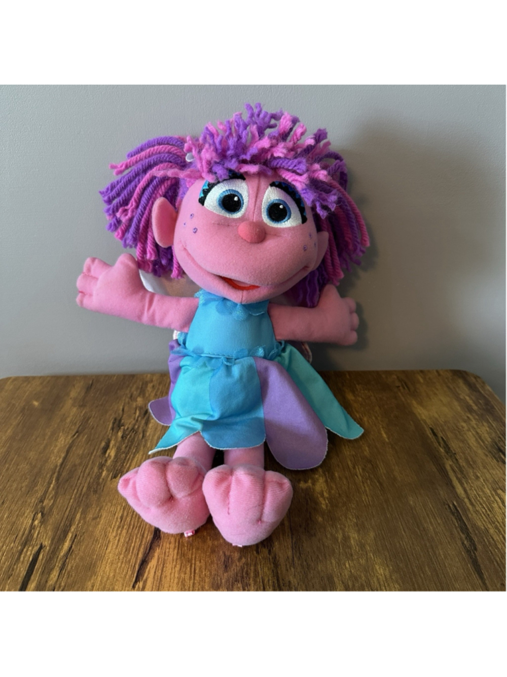 Sesame Street Abby Cadabby Fairy 14” TALKING Plush Elmo &Friends Hasbro PBS Kids